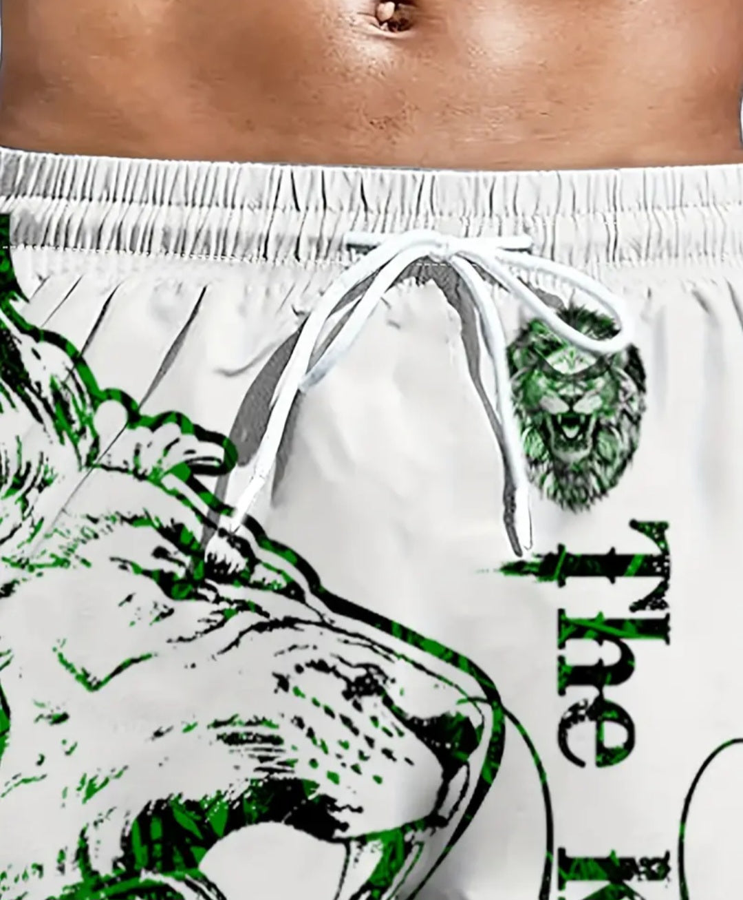 Men's Comic style Lion Graphic And Alphabet Print "THE KING" Shorts With Draustring And Dual Side Pockets, Casual And Trendy Shorts Perfect For Summer Leisurewear And Outdoors Activities