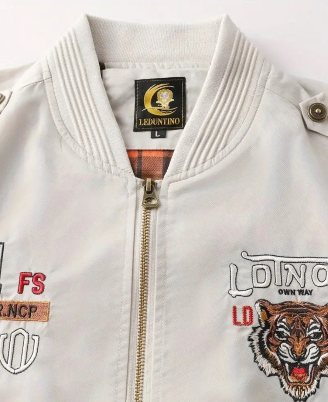 Tiger Embroidery Bomber Jacket, Men's Casual Baseball Collar Zip Up Jacket For Spring Fall Outdoor