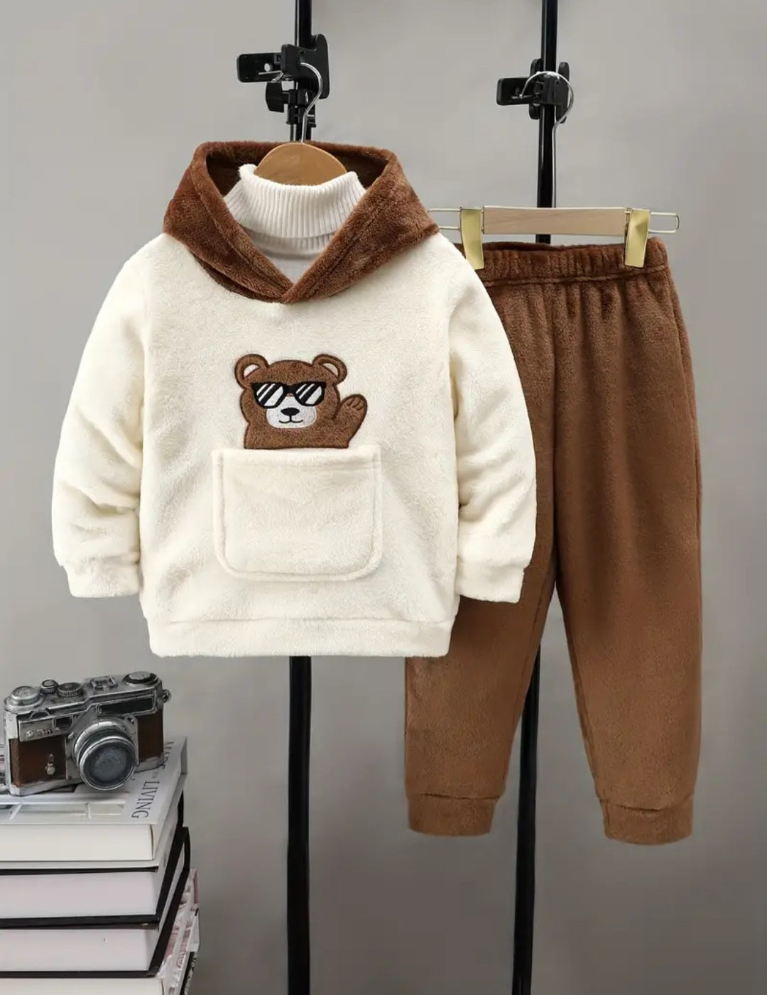 Kids' Winter Fleece Hoodie And Pants Set, Soft And Cozy, Cartoon Bear Embroidered, Casual And Comfortable Outfit For Boys And Girls