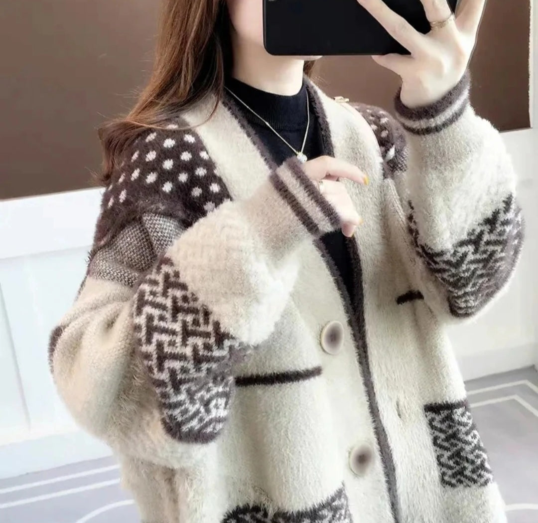 Mink Velvet Knitted Cardigan Jacket Women's 2022 New Loose Ladies Sweater Outerwear Spring And Autumn All-Match Button Jacket