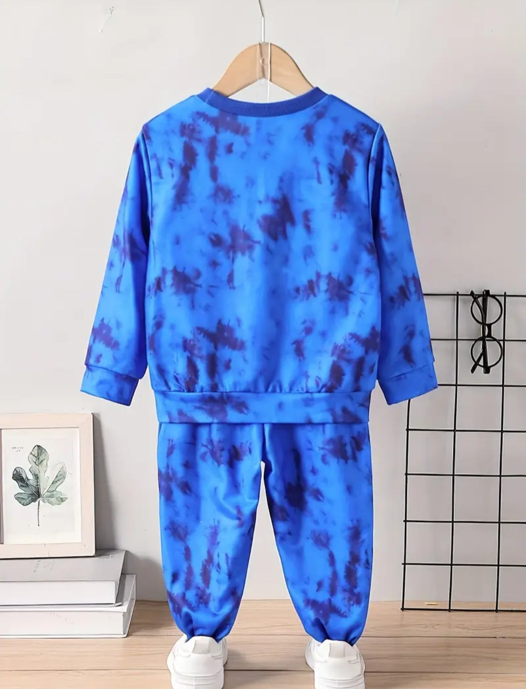 Boys' 2pcs Set: Cute Animal Print Sweatshirt & Casual Pants - Cozy Polyester Blend,Perfect for Fall/Winter Outdoor Fun